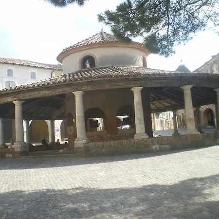 Le Poulailler * Lavit