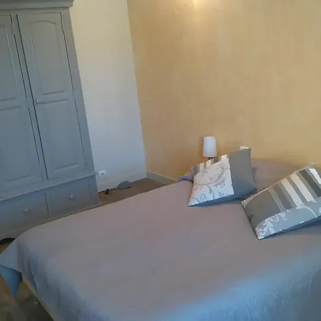 Chalé Le Poulailler Lavit